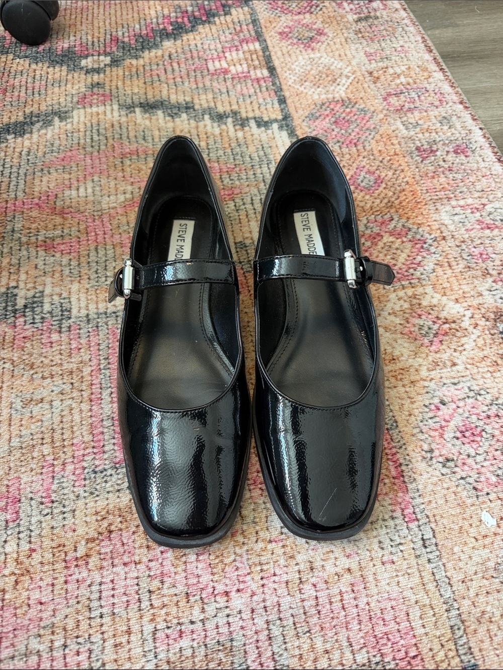 Steve Madden Black Patent Mary Jane Flats with Buckle Strap